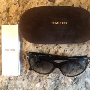 Tom Ford tortoise shell sunglasses